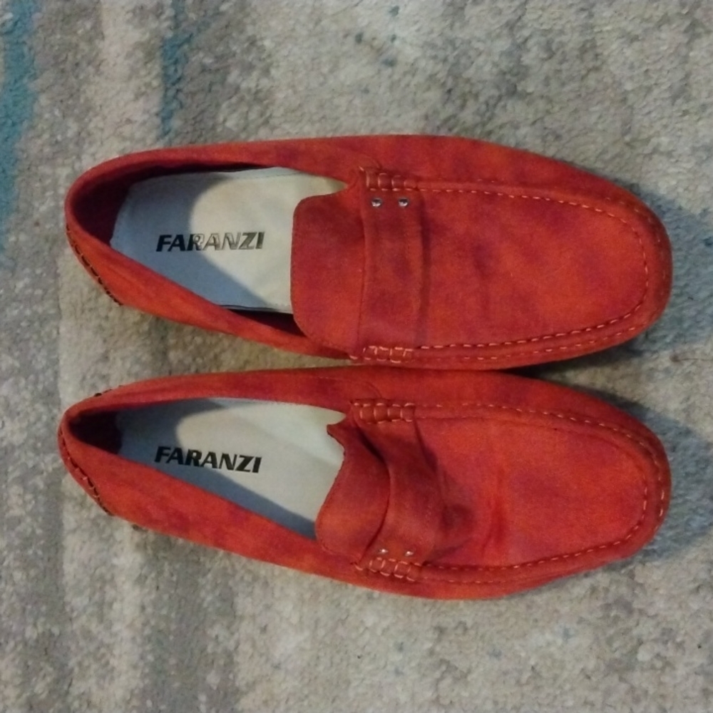 Mens Driving Shoes, Color: Orange, with Blue Sole. Brand: Faranzi